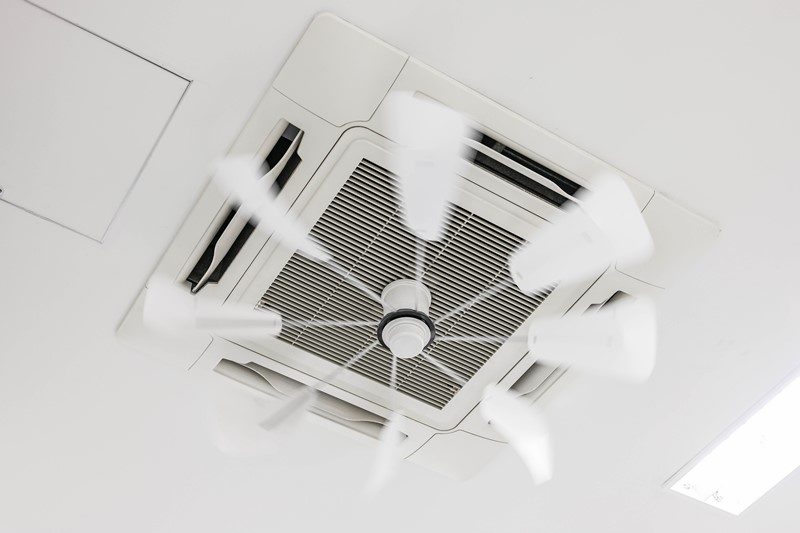 業務用エアコンの単相と三相。電源の違いとは。 | エネプラ.com